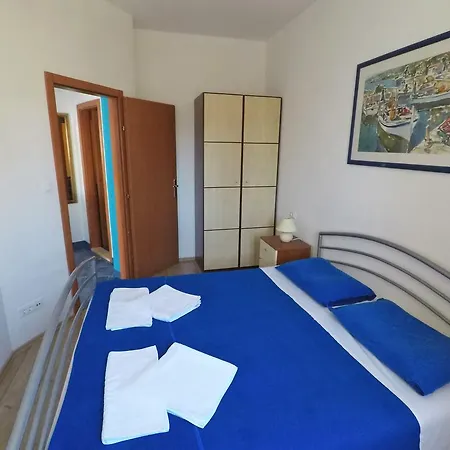 Apartments Pitesa Apartamento Omiš